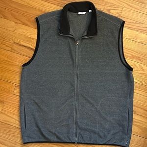 Izod Gray Fleece vest XXL